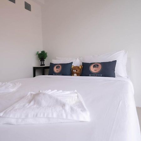 Roomquest Bangkok Sukhumvit 50 Exterior foto
